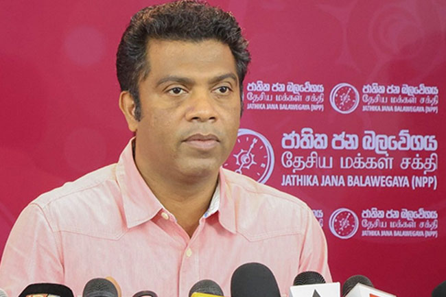 “පාතාලයට වෙන දේ ඉස්සරහට බලාගන්න” – අමාත්‍ය නලින්ද ජයතිස්ස