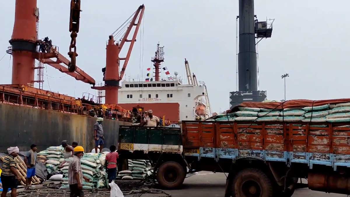 රට හාල් නිෂ්කාශන කටයුතු අද සිට යළි අරඹයි